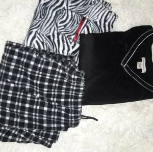 *DONATED*Blk/Wht Jammies-Lounge wear, S-M